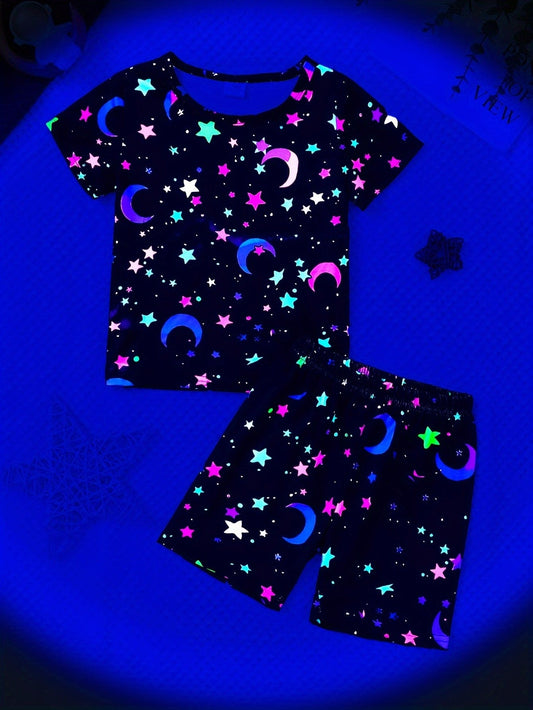 Toddler Girls 2-piece Pajama Set Crew Neck Short Sleeve Allover Cartoon Luminous Star & Moon Print Top+matching Short Pants Comfy Loungewear