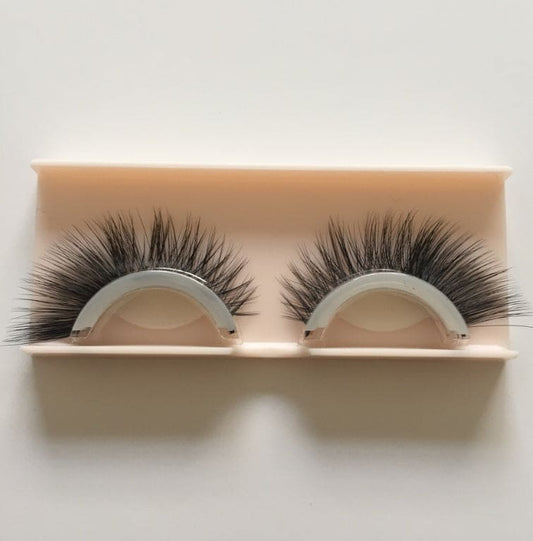 Sticky 3D silk false eyelashes No glue, no stimulation, natural soft and comfortable false eyelashes